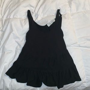black flowy tank top!! make offers